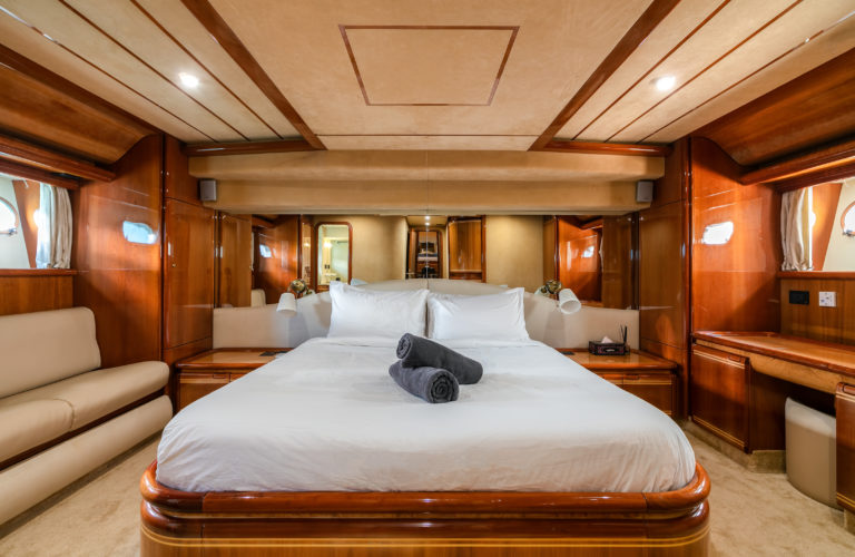 Ferretti 80 Sofia - 560