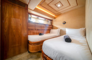 Ferretti 80 Sofia - 16