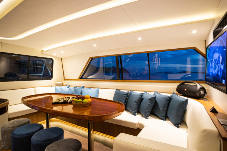 Bertram 50ft - 370