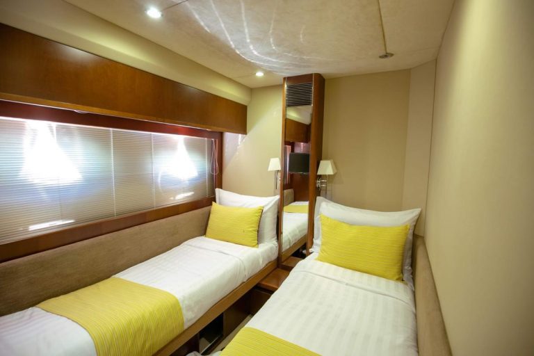 Princess 54 - 858