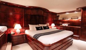 Astondoa 102ft - 19