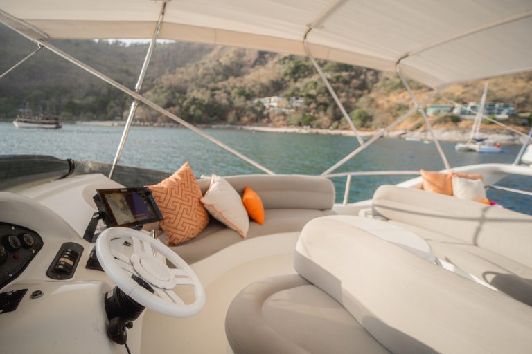 Azimut 46 - 1835