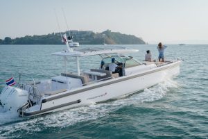 Axopar 37 LILA - 3