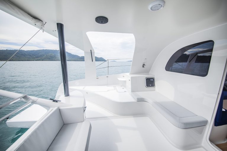 Sea Explorer - 2424