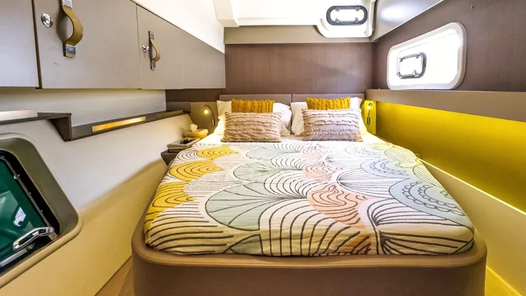 Bali 41 — guest cabin