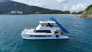 Fortuna 55 — off an island