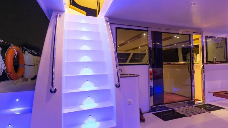 Fortuna 55 — stairs between decks