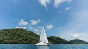 Fountaine Pajot 40 Coco — in a bay Fountaine Pajot 40 Coco — in a bay