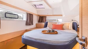 Fountaine Pajot 41 — double cabin Fountaine Pajot 41 — double cabin