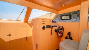 Gin 37 — helm station Gin 37 — helm station
