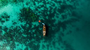 Kiri Long-tail 40 — aerial view over the reef