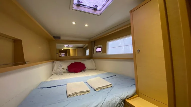 Lagoon 450 St Anna — guest cabin Lagoon 450 St Anna — guest cabin