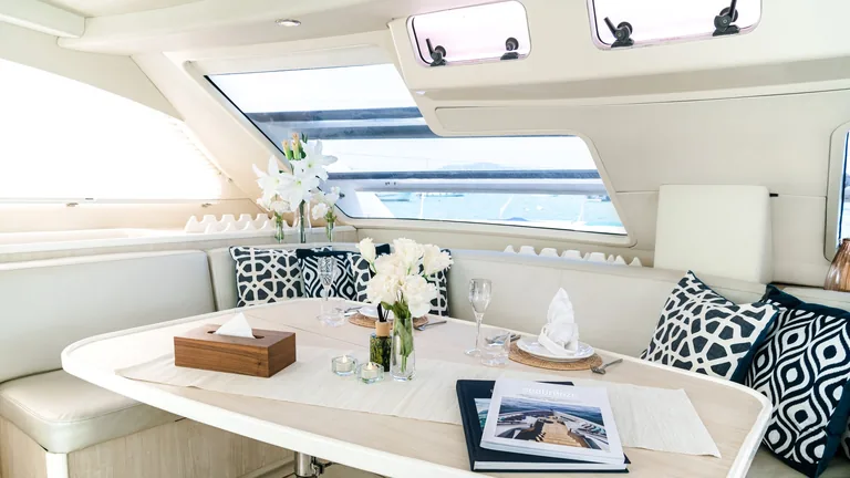 Leopard 47 Myra — saloon Leopard 47 Myra — saloon