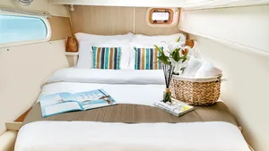 Leopard 47 Myra — double cabin Leopard 47 Myra — double cabin, bed by the window
