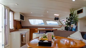 Leopard 47 Summer S — view from the saloon