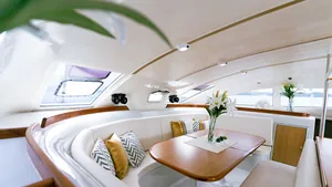 Nautitech 47 Pepper — saloon