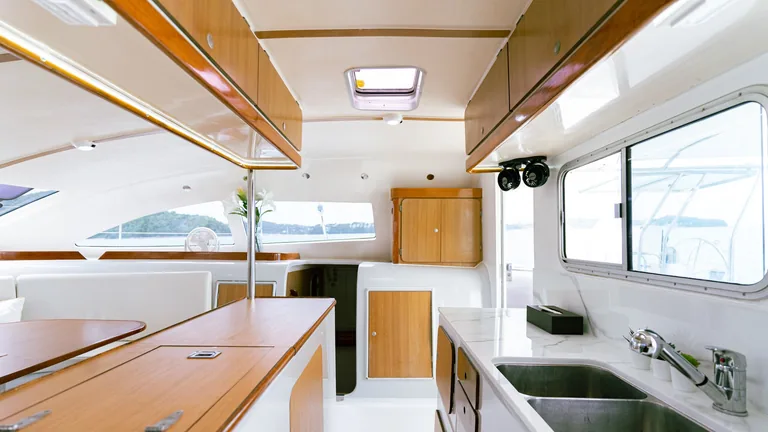 Nautitech 47 Pepper — galley