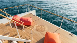 Scallobs 65 — deck at sunset Scallobs 65 — deck at sunset