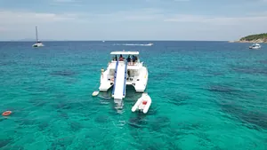 Leopard 51 Se La Vie — water slide from the top deck