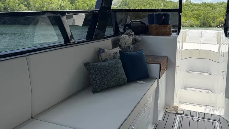 Sir William — side deck