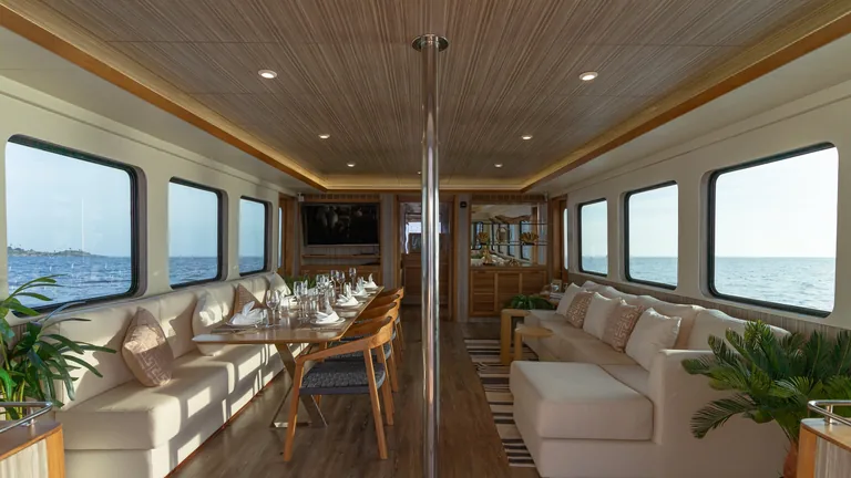The Origin 90 — saloon