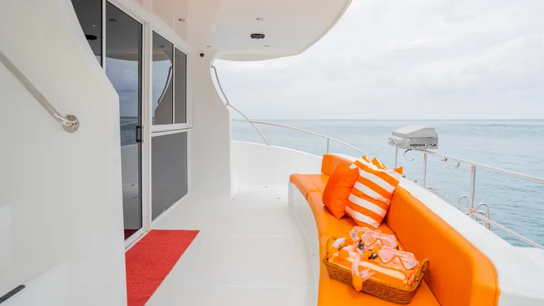Whisky 48 — aft deck